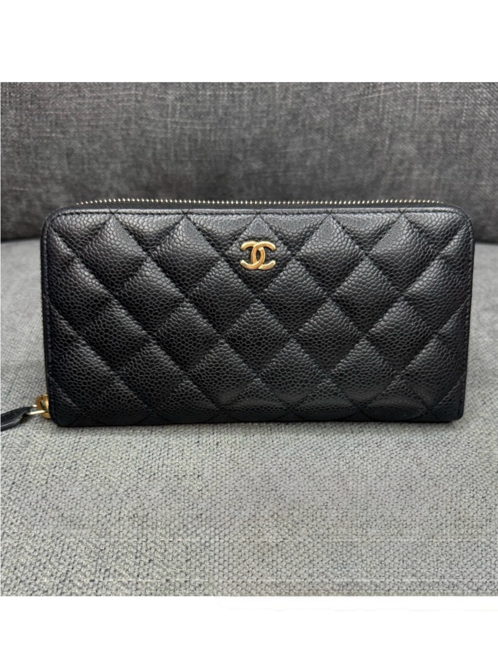 CHANEL classic zippy caviar long wallet